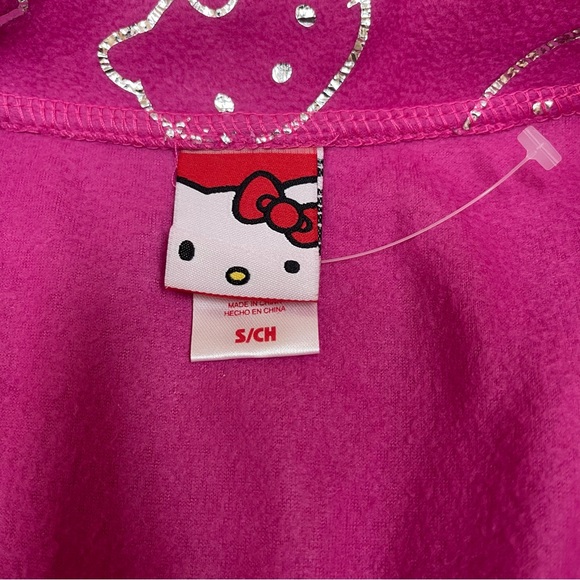 New Without Tags Hello Kitty Onesie PaJama In Size Small - Picture 7 of 11